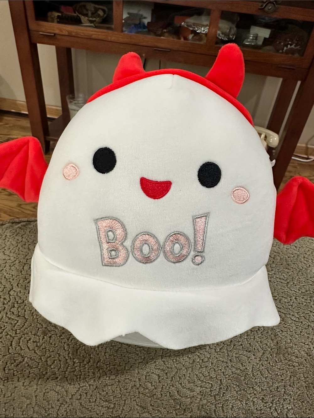 White & Red 'Boo!' Sq - Picture 6 of 7